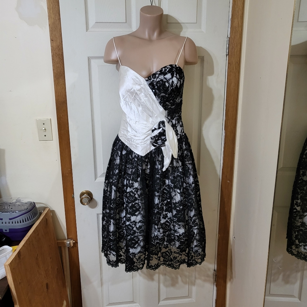 Black and white SIMON CHANG Dress